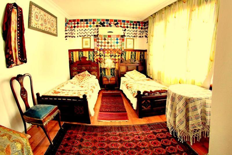 Homeros & Gasthof *